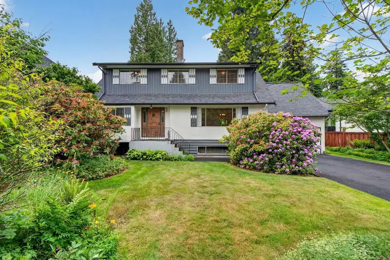888 SEYMOUR DRIVE - photo 1 of 39