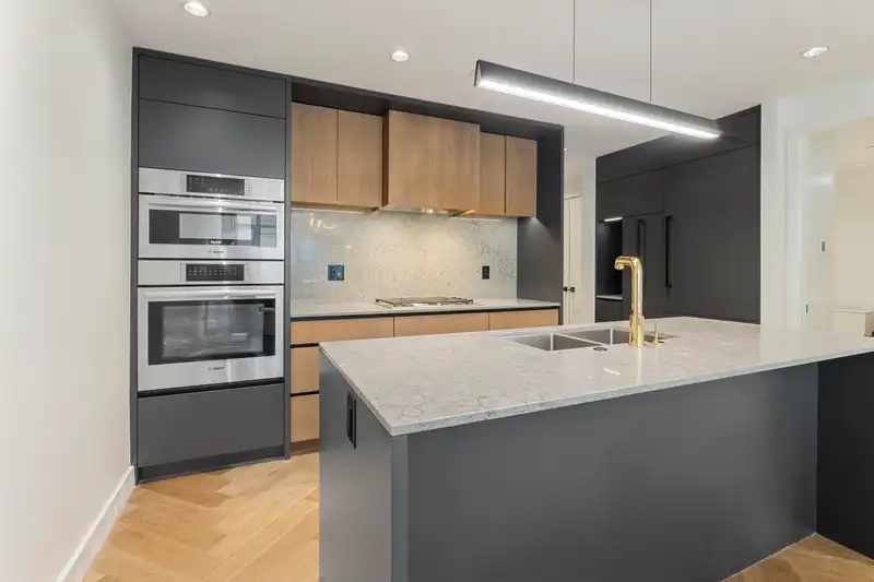 107 458 W 63RD AVENUE - photo 1 of 21