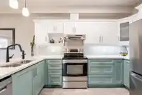 9 998 RIVERSIDE DRIVE - thumbnail 2