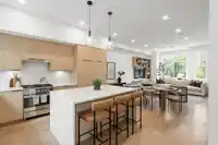 19794 76 AVENUE - thumbnail 3