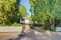4611 203A STREET - thumbnail 39