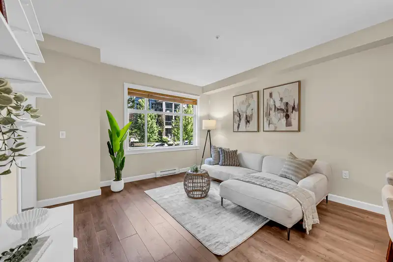 207 20325 85 AVENUE - photo 2 of 24