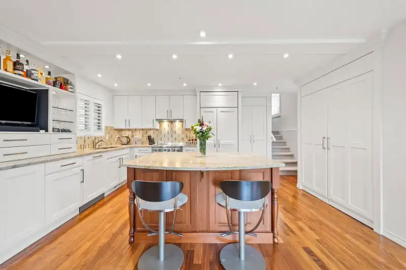 2408 SE MARINE DRIVE - photo 1 of 40