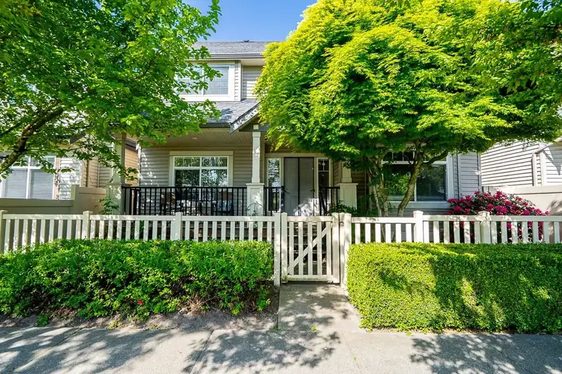 38 6195 168 STREET - photo 2 of 38