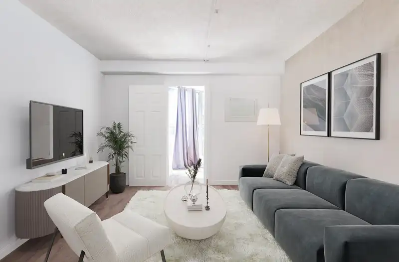 1004 789 DRAKE STREET - photo 2 of 31
