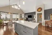 125 3458 BURKE VILLAGE PROMENADE - thumbnail 12