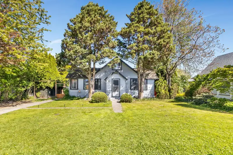 46133 THIRD AVENUE - photo 1 of 19