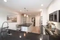 706 1500 OSTLER COURT - thumbnail 4
