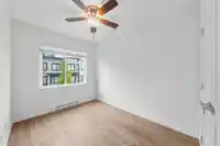 9 100 WOOD STREET - thumbnail 13