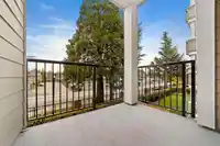 302 20686 EASTLEIGH CRESCENT - thumbnail 24