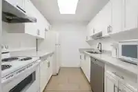 901 7100 GILBERT ROAD - thumbnail 4