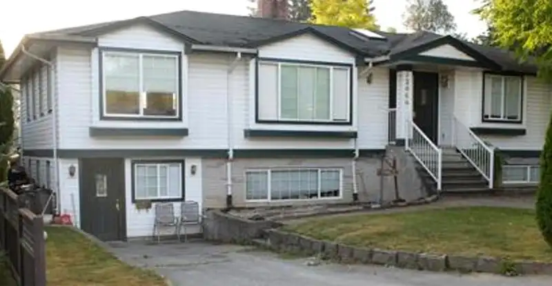 12060 DUNBAR STREET - photo 1 of 3