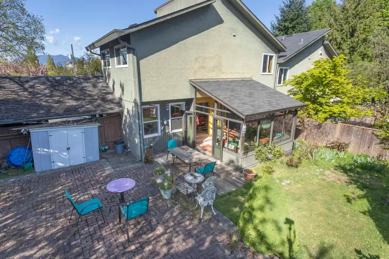 4334 QUEBEC STREET - photo 4 of 18