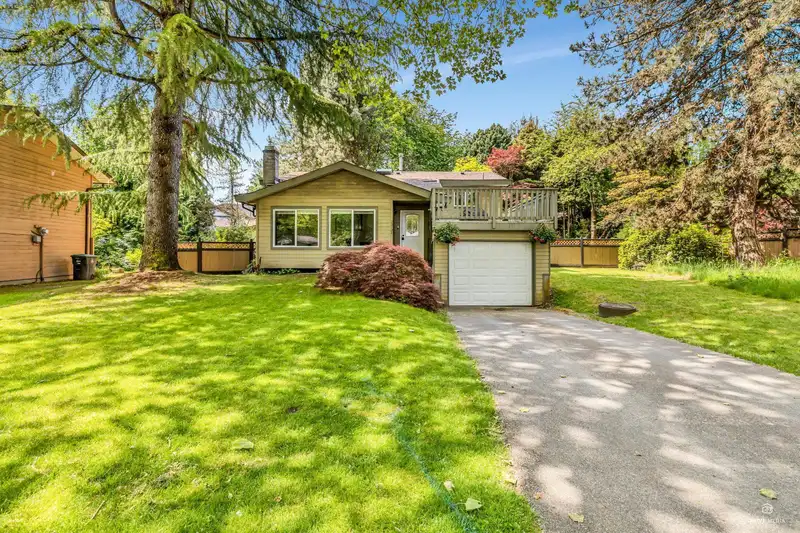 13124 DOONE PLACE - photo 1 of 28