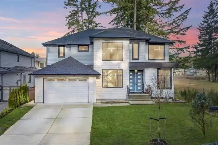 19723 31A AVENUE - photo 1 of 21