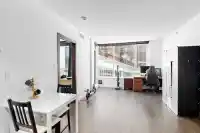 351 38 SMITHE STREET - thumbnail 3