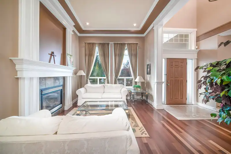 15959 110A AVENUE - photo 3 of 35