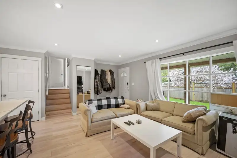 32315 14TH AVENUE - photo 2 of 27