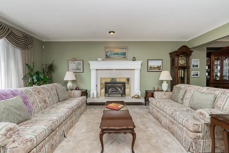 7055 KITCHENER STREET - photo 4 of 39