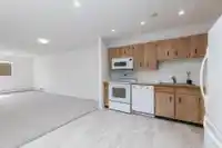 113 1561 VIDAL STREET - thumbnail 12