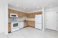 113 1561 VIDAL STREET - thumbnail 9