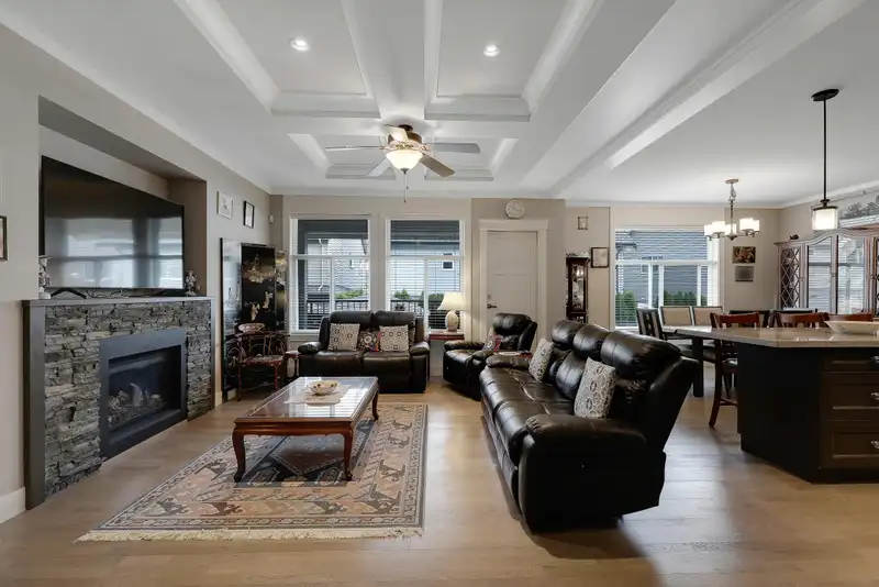 20985 80A AVENUE - photo 1 of 28