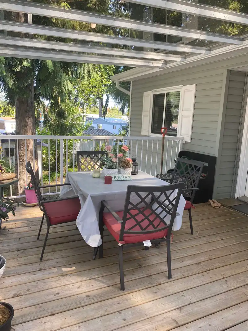 35 24330 FRASER HIGHWAY - photo 2 of 6