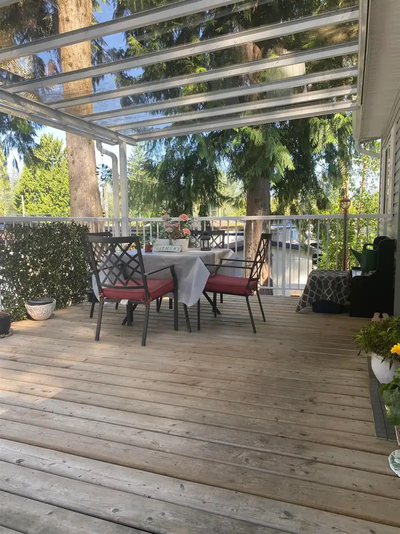 35 24330 FRASER HIGHWAY - photo 4 of 6