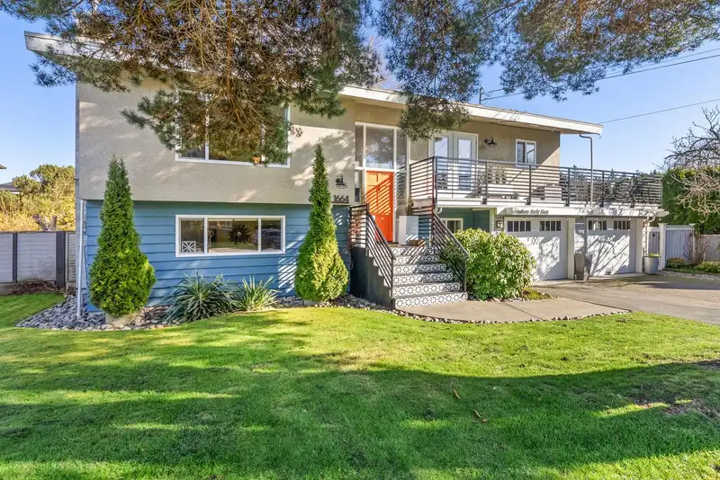 1664 58 STREET - photo 2 of 36