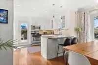 1664 58 STREET - thumbnail 6