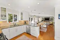 1664 58 STREET - thumbnail 10