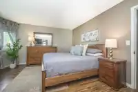 8548 212 STREET - thumbnail 22