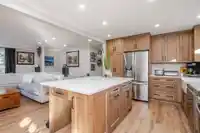 3924 205B STREET - thumbnail 4