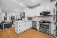 323 E 7TH AVENUE - thumbnail 9