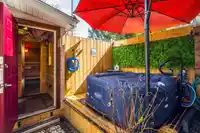 15428 MADRONA DRIVE - thumbnail 35