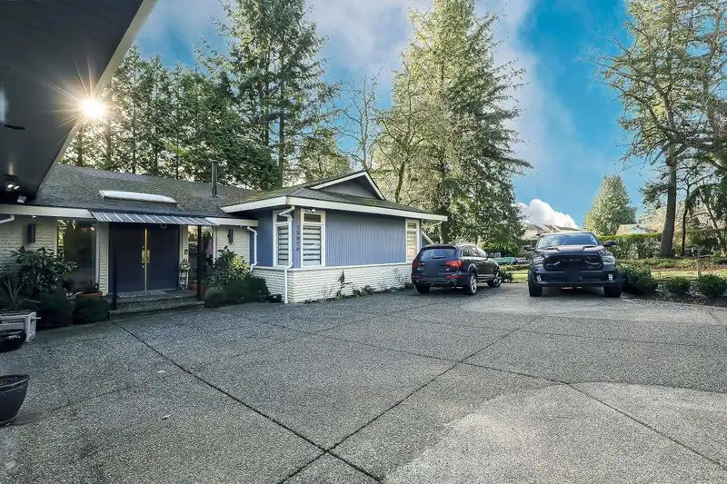 12970 56 AVENUE - photo 2 of 36