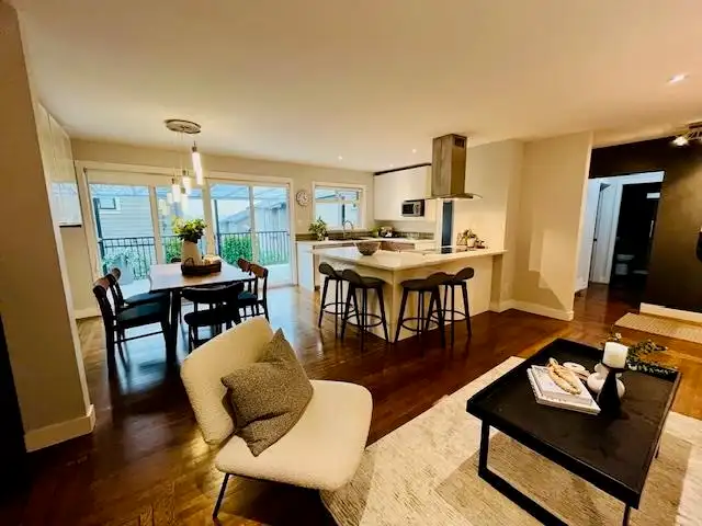 1314 THOMAS AVENUE - photo 4 of 28