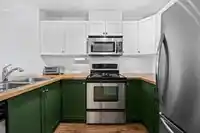 312 315 KNOX STREET - thumbnail 2
