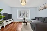 11 6498 ELGIN AVENUE - thumbnail 3