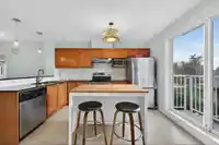 11 6498 ELGIN AVENUE - thumbnail 10