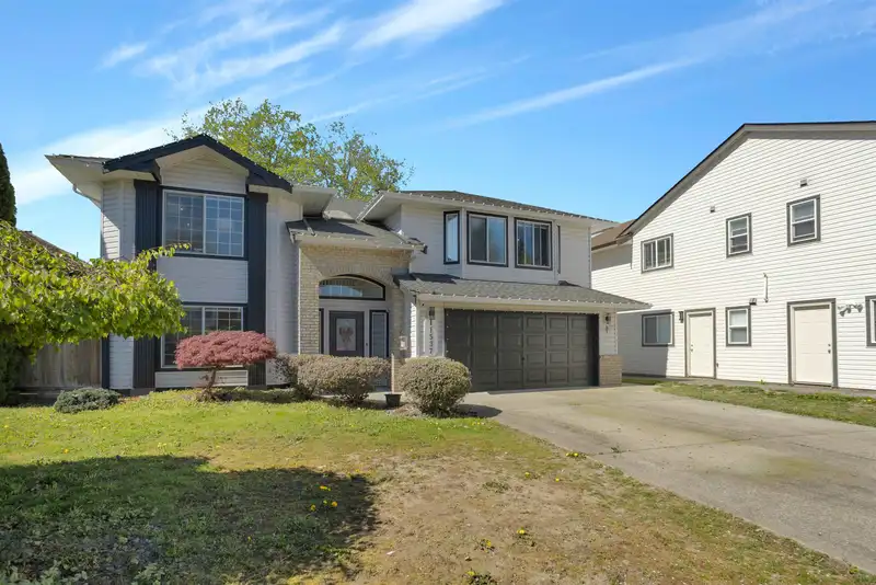 11537 236B STREET - photo 3 of 40