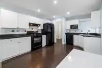 213 7156 121 STREET - thumbnail 11