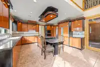 7460 BROADMOOR BOULEVARD - thumbnail 8