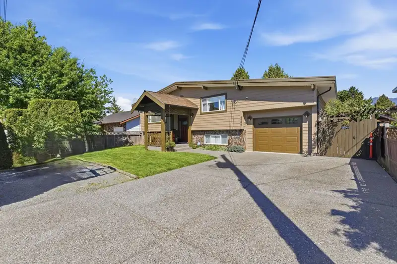 6780 SCHOOL LANE - photo 1 of 36