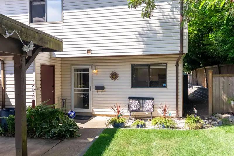 5155 203 STREET - photo 2 of 26