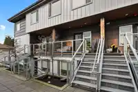 216 455 E 16TH AVENUE - thumbnail 18