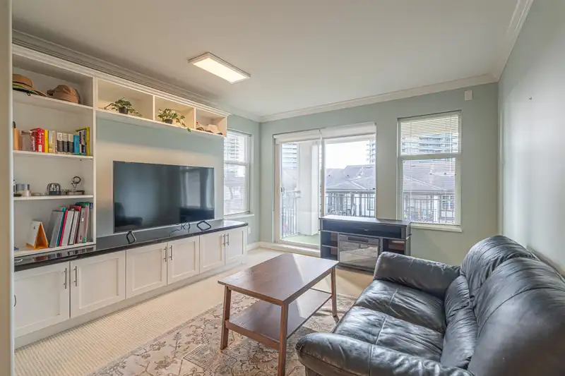 303 4799 BRENTWOOD DRIVE - photo 4 of 21