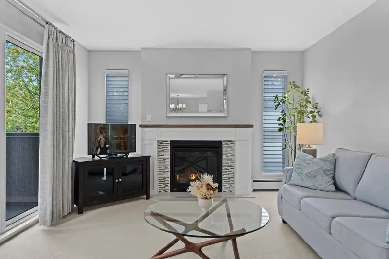 305 8775 CARTIER STREET - photo 1 of 29