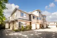 4 7171 BLUNDELL ROAD - thumbnail 2
