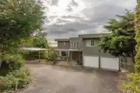 4582 WOODGREEN COURT - thumbnail 2